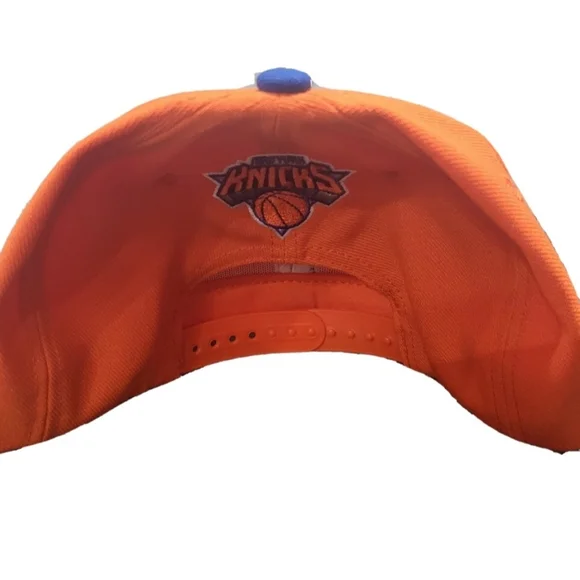 New York Knicks NBA Adidas Orange Blue Adjustable Fit Snap Back - Picture 2 of 3